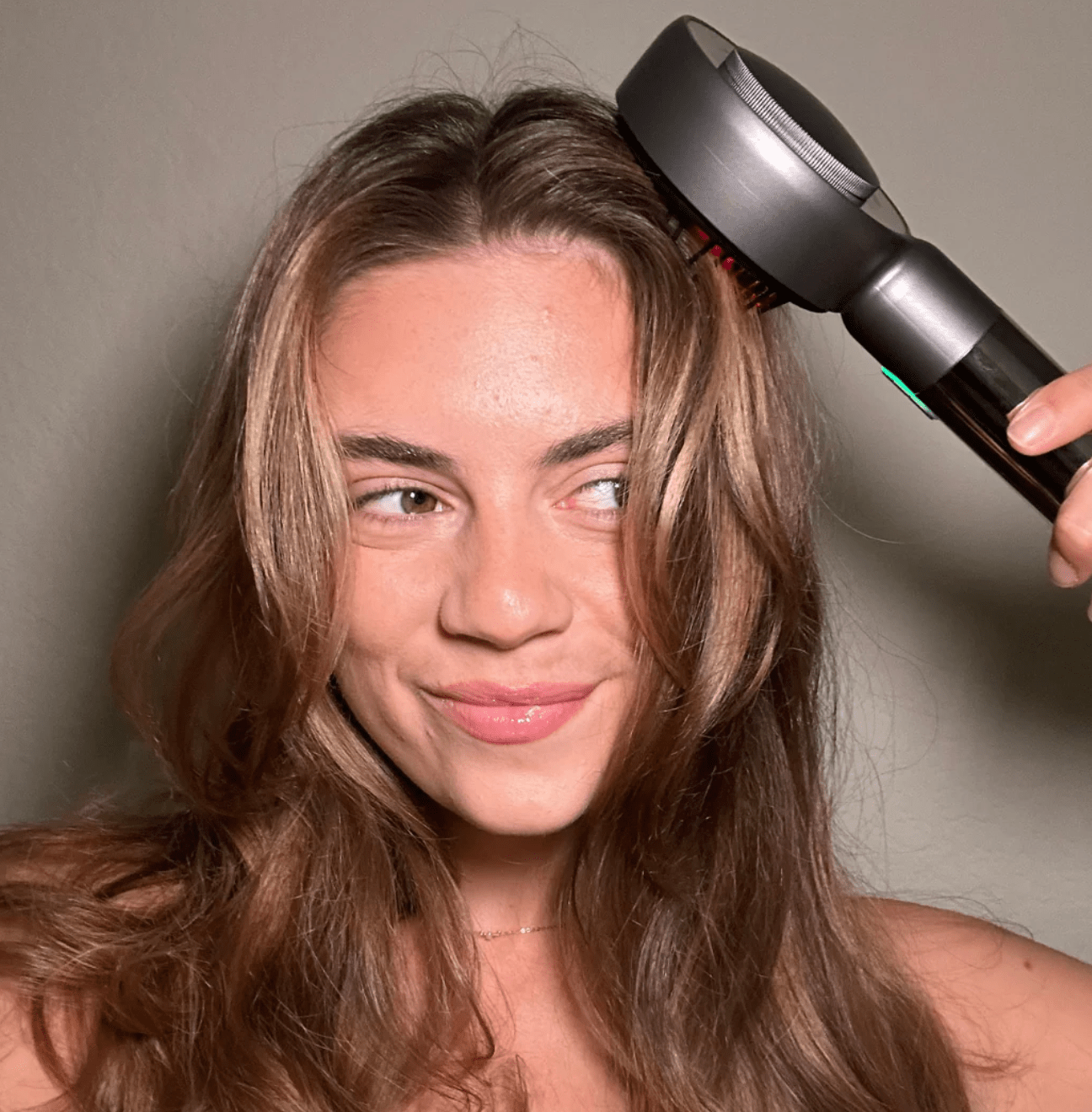 ScalpSZN™ Revive Massager – Red Light Scalp Therapy